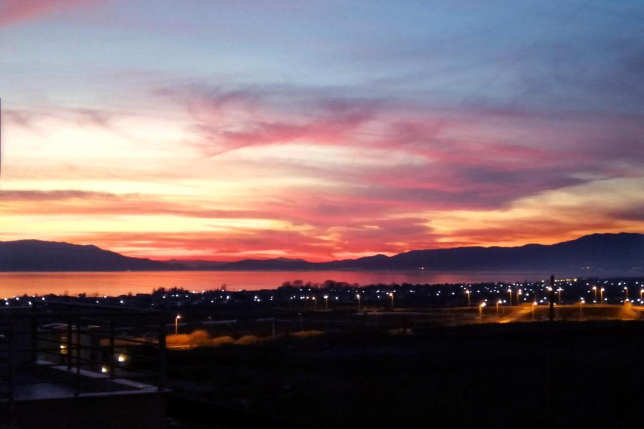 Panoramico View Villa Karianí Buitenkant foto